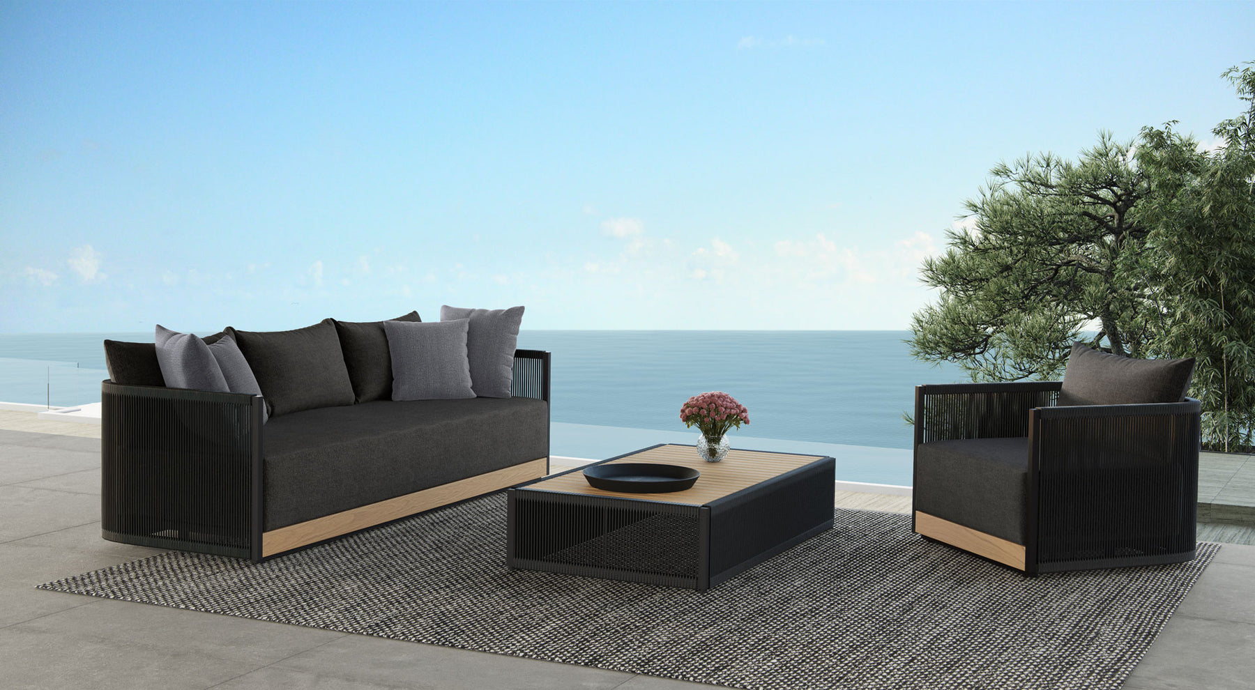 Clifton Outdoor Lounge Chair