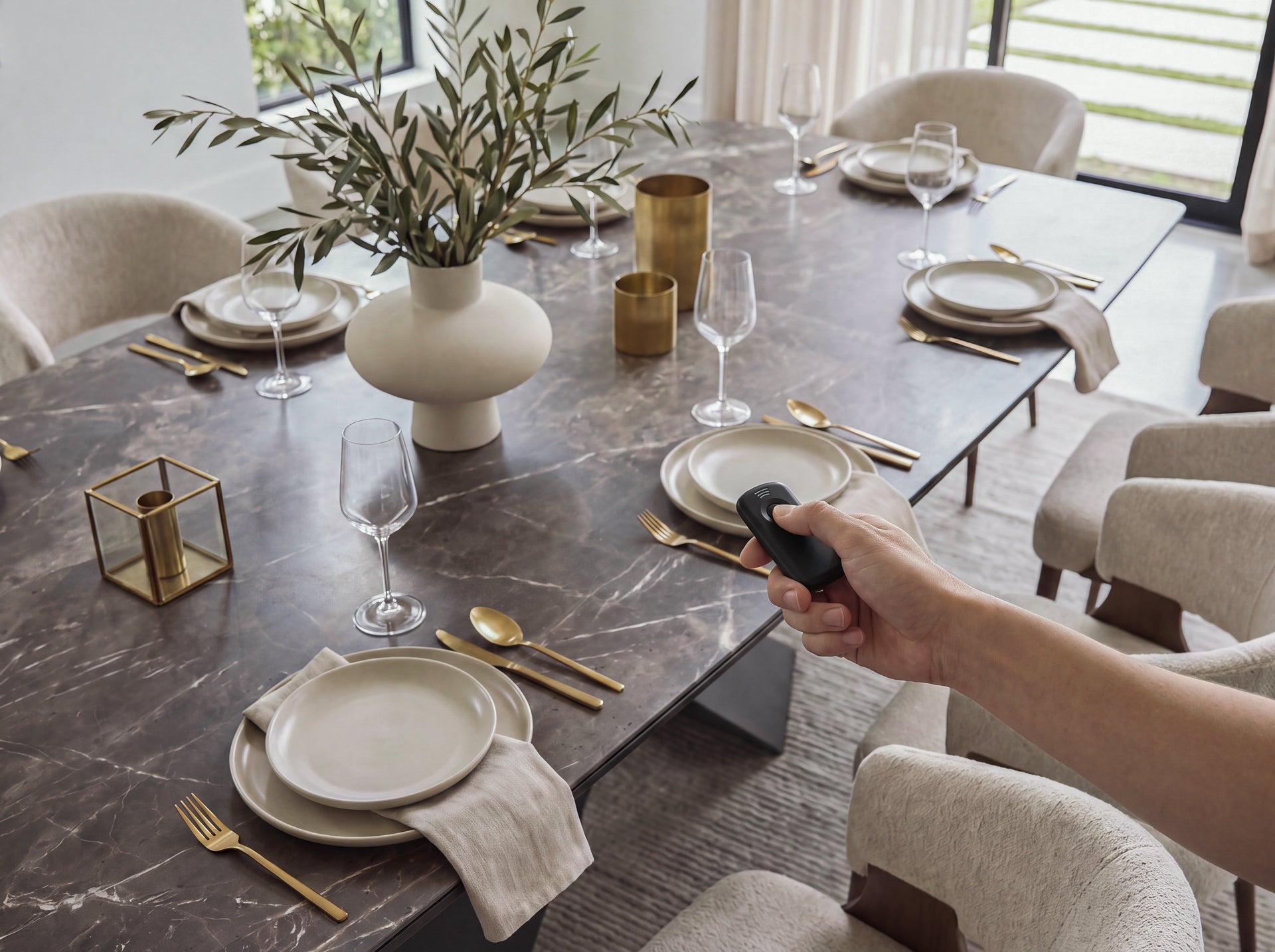 Extendable Dining Tables