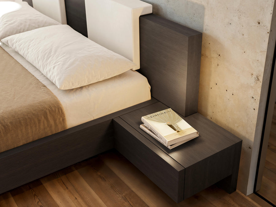 Monroe Bed