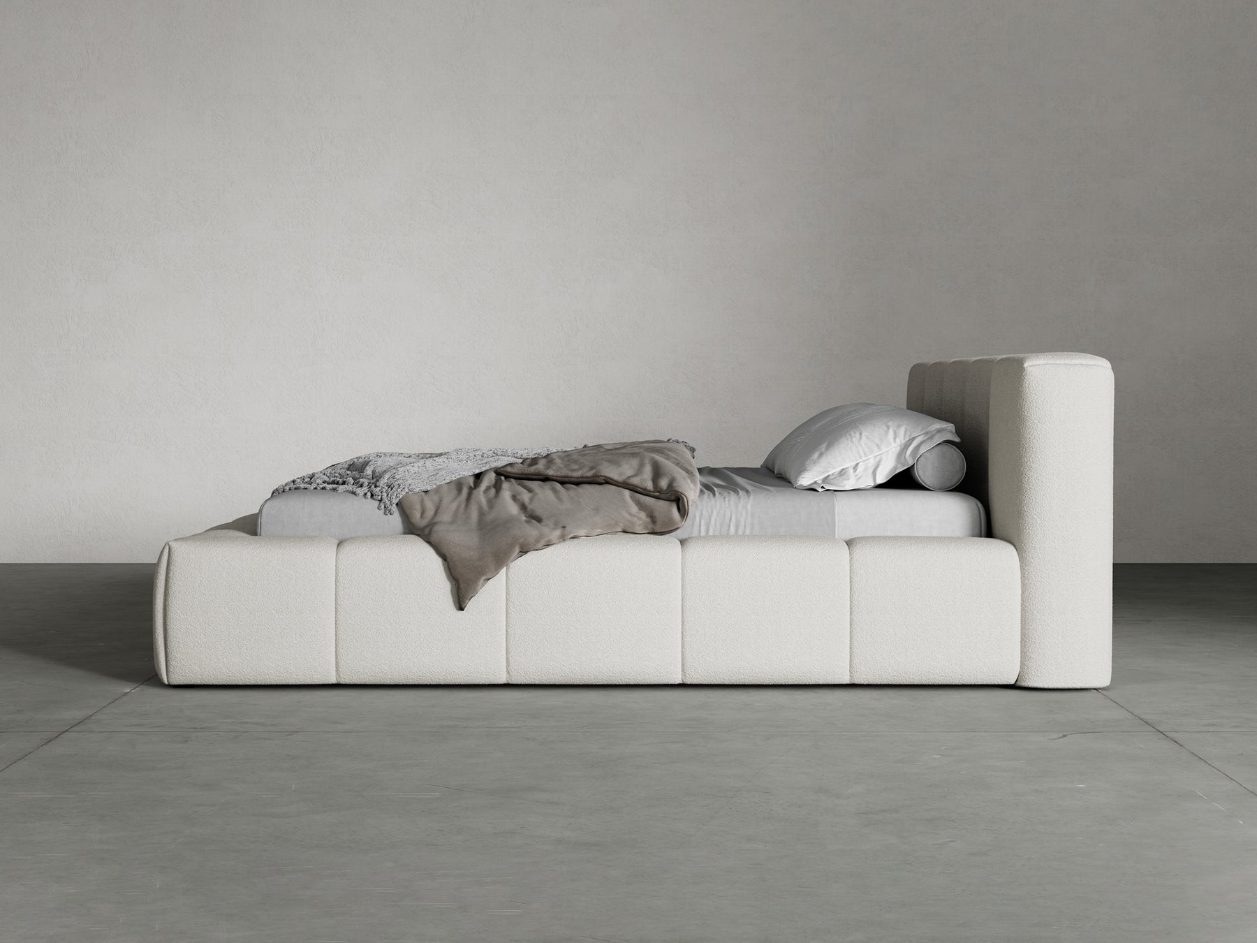 Halsted Bed