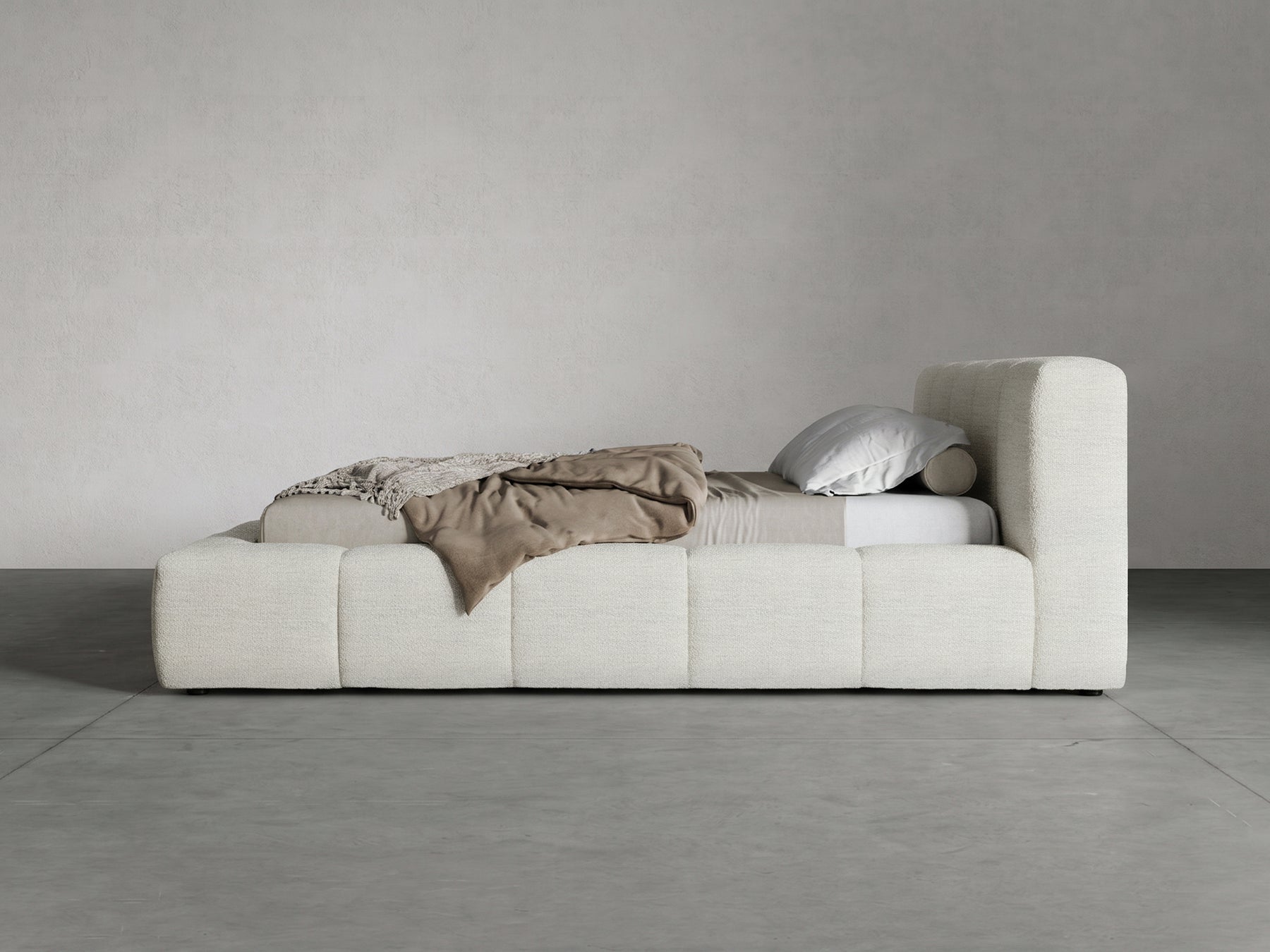 Halsted Bed