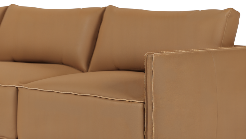 Giulia Sectional