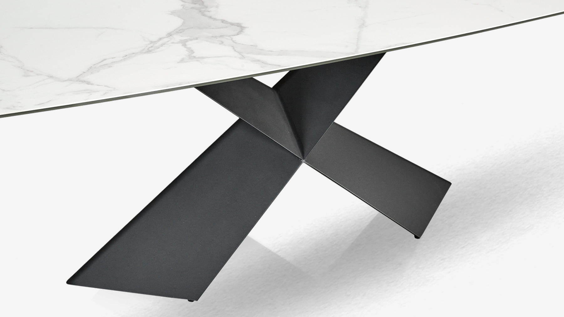 Rover Dining Table